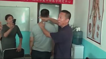 张守华 徒手面塑体雕